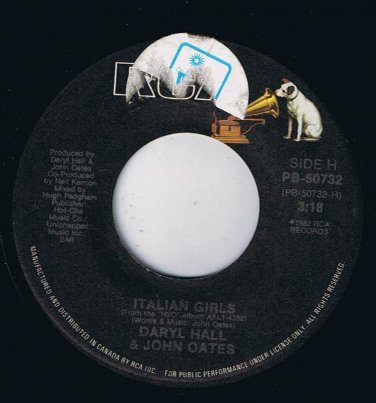 Daryl Hall John Oates Italian Girls 45 rpm Family Man