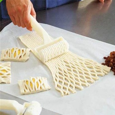 Plastic Pizza Lattice Roller Cutter Pie Bread Pastry Baking Tool