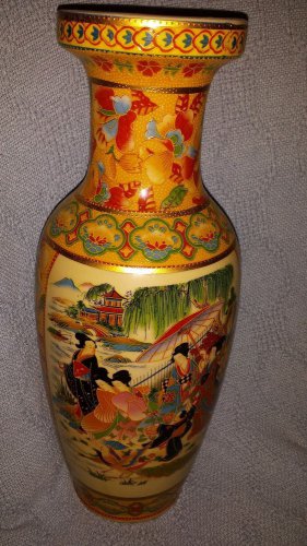 ORIENTAL VASE 002