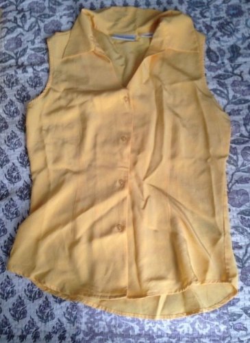 Jaclyn Smith Yellow Silk Sleeveless Button Down Blouse Size S