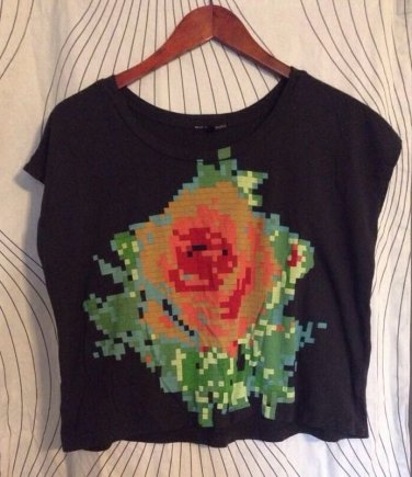 Truly Madly Deeply Black Digital Rose Oversize Tshirt Small S