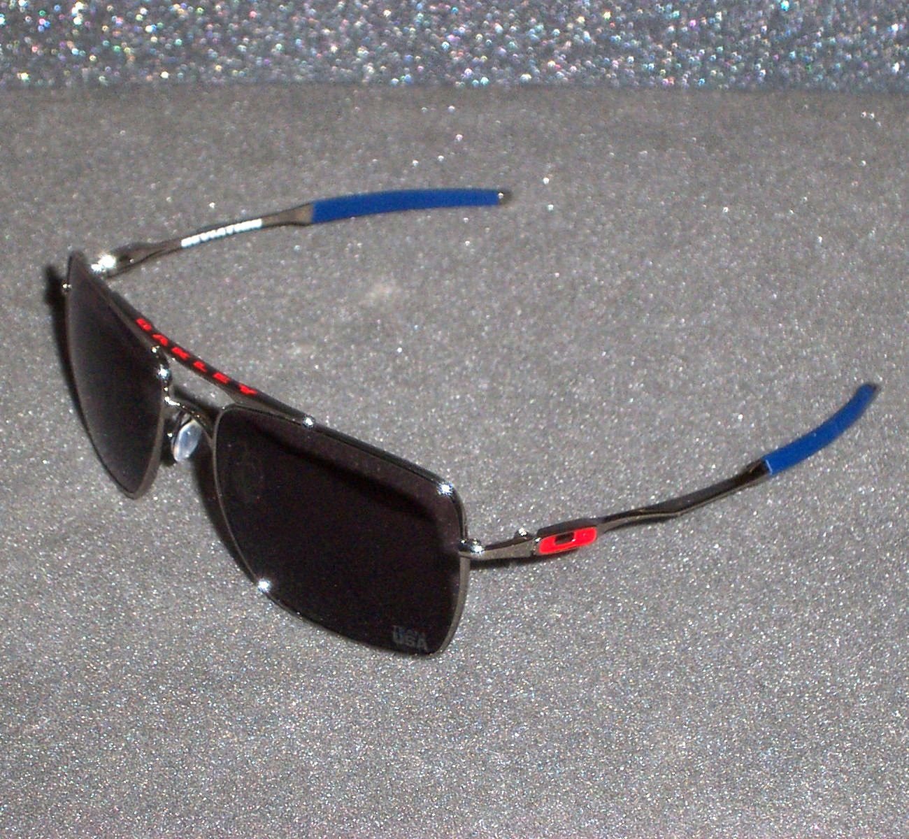 Oakley Deviation Team Usa Men S Retro Aviator Military Sunglasses Polished Chrome Grey