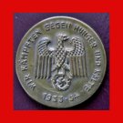 WWII German Tinnie - Wir Kämpfen Gegen Hunger und Kälte  1933-34