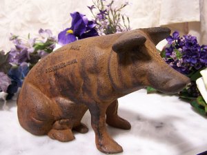 Pig Bank "Carter's Smoked Hams Cast Iron