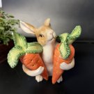 Bunny salt and pepper shaker