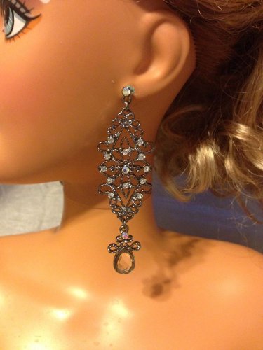 NWT Forever 21 AUSTRIAN CRYSTALS  Stone Drop Teardrop Earring