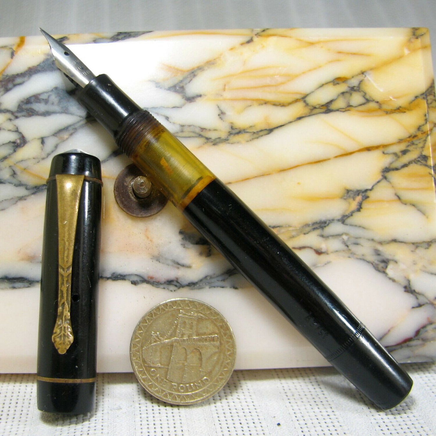 ANTIQUE FOUNTAIN PEN Amber Ink Window Bakelite & Brass Warranted