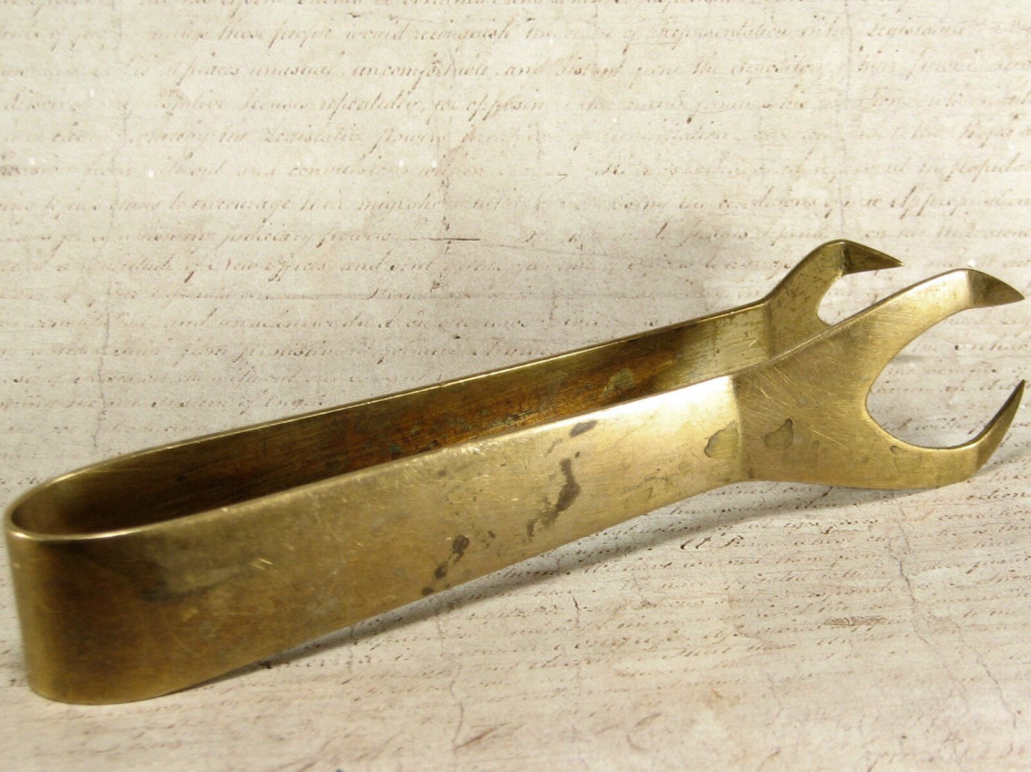 ICE CUBE CLAW - Olive PICK - Vintage Man Cave, Bar, Pub Decor - BRASS & Patina