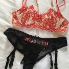NWT Victoria's Secret Sexy Velvet Boned Bra Garter set 32C S Red Black RARE