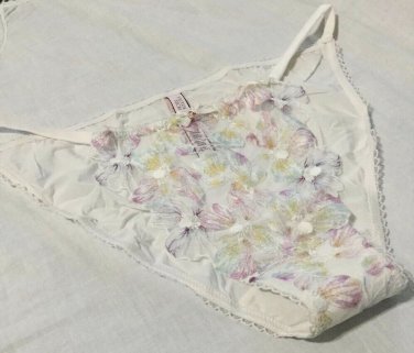 New Victoria&acirc;��s Secret Embroidered String Bikini Floral Large White