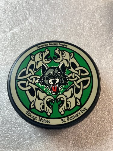 Chicago Wolves St. Patrick's Day  Puck  ~L-21