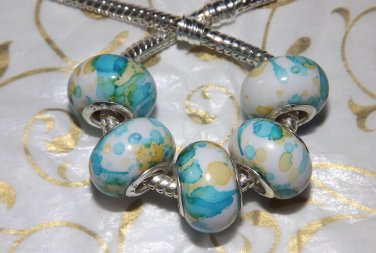 10pcs Acrylic Silver Buckle Core European Charm Beads Blue Yellow Paint Splatter