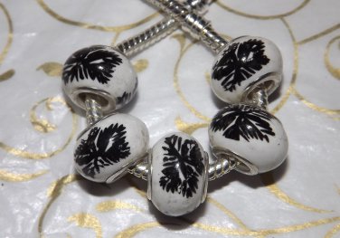 10pcs Ceramic Silver Buckle Core European Charm Beads Black Leaf Print
