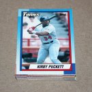 1990 TOPPS BASEBALL - Minnesota Twins Team Set + Traded Series