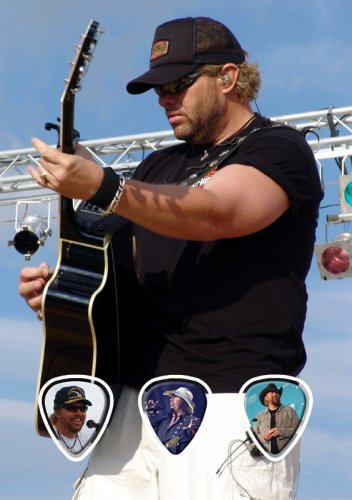 Toby Keith Licensed Live Performance Guitar Picks Set Display