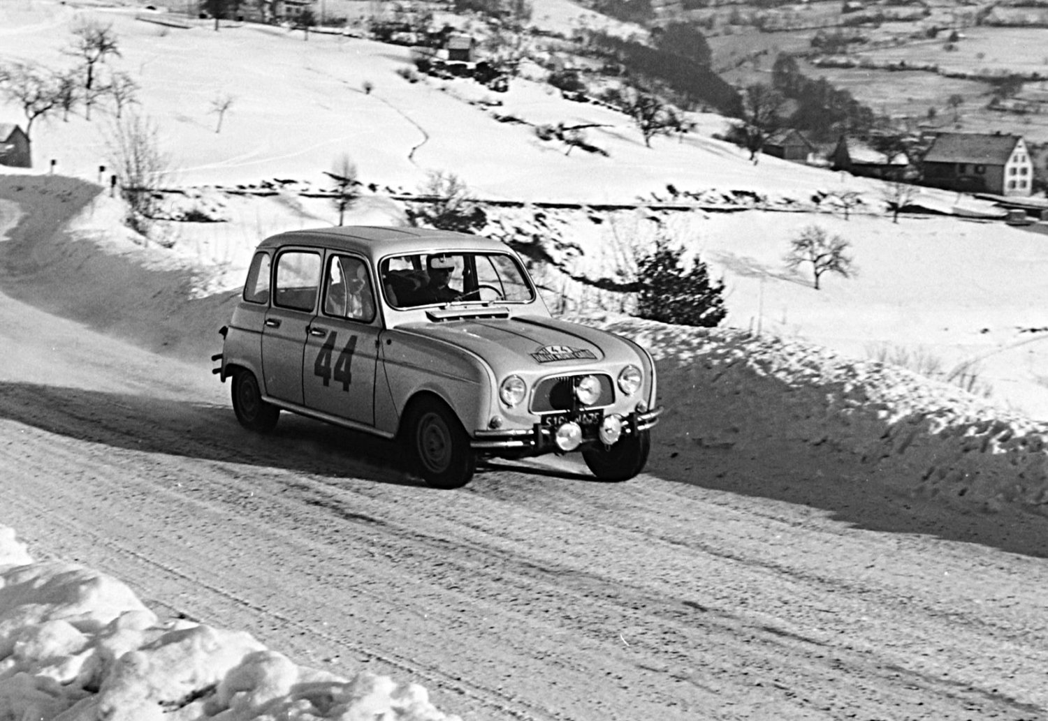 Renault 4 at 1963 Monte-Carlo - Rally Car Photo Print