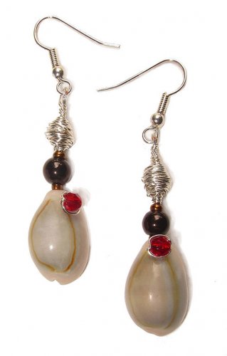 Shell Earring
