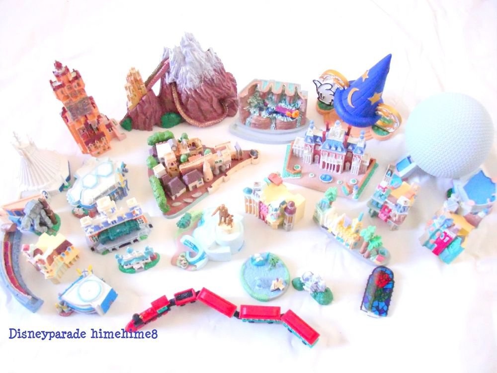 disneyland diorama kit