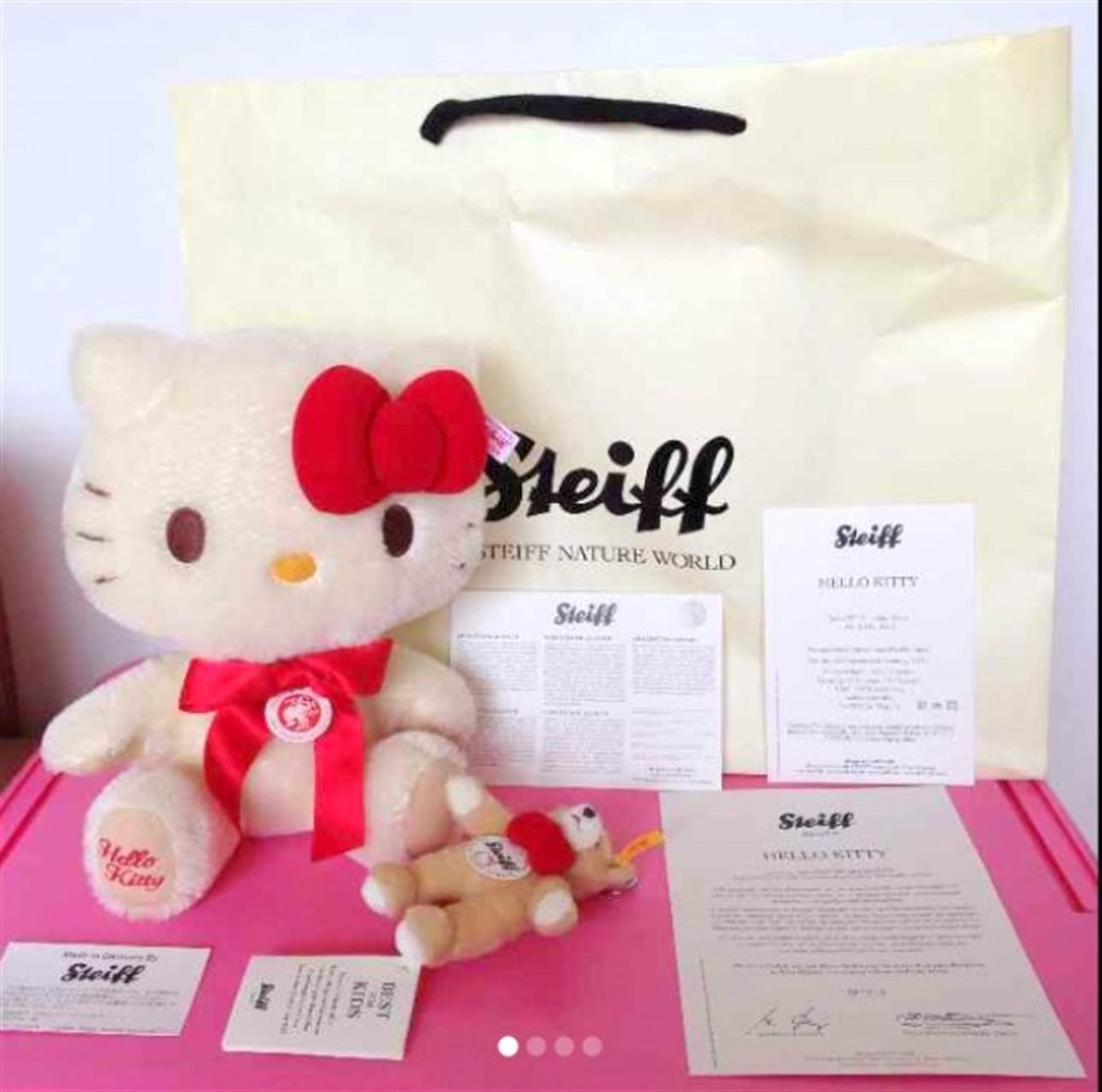 large hello kitty teddy