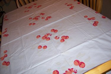 Wilendur Peaches vintage tablecloth with cloth tag