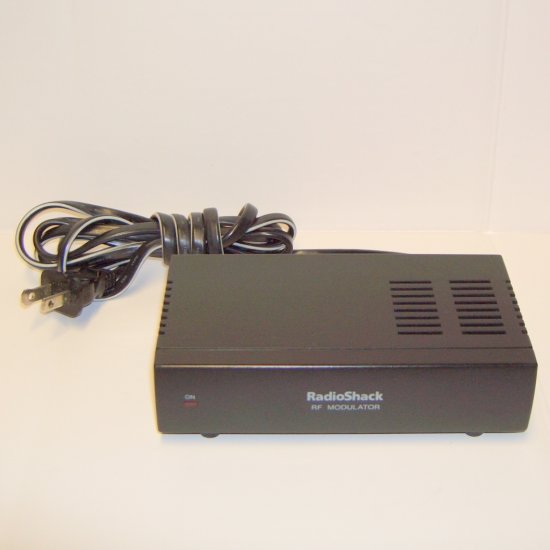 Radio Shack 15-1244 Audio / Video to RF Modulator