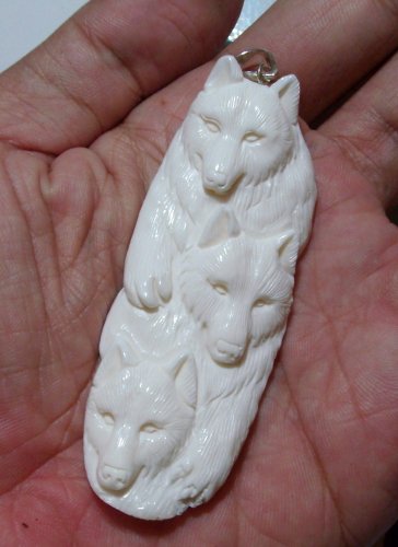 Bali Pendant Necklace TRIPLE WOLF GROUP From Buffalo Bone Carving With Silver Bail 925 #q936