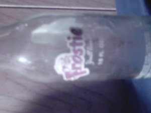 frostie  soda bottle