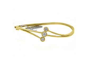 WOMENS 3-STONE DIAMOND BANGLE TENNIS BRACELET 1/2 CARAT ROUND CUT YELLOW GOLD