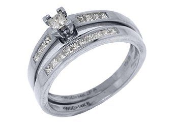DIAMOND ENGAGEMENT RING BAND PROMISE WEDDING BRIDAL SET PRINCESS CUT