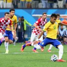 WC 0137 - 8 X 6 Photo - Football - FIFA World Cup 2014 - Brazil V Crotia - Neymar Penalty