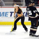 030 - 12 X 8 Photo - NHL - Girls - Anaheim Ducks Power Players Ice Girls  Islanders At Ducks
