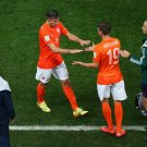 608 - 8 X 6 Photo - Footbal - FIFA World Cup - Argentina V Holland Klaas Jan Huntelaar