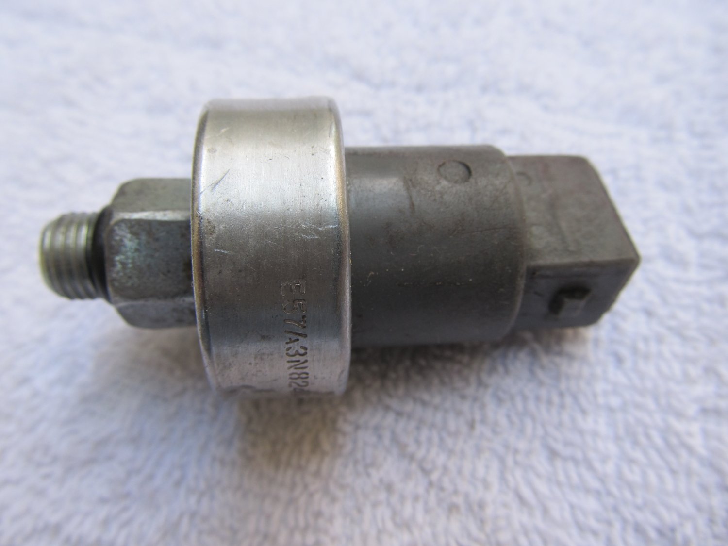 Ford Power Steering Pressure Sensor E57A3N824AA