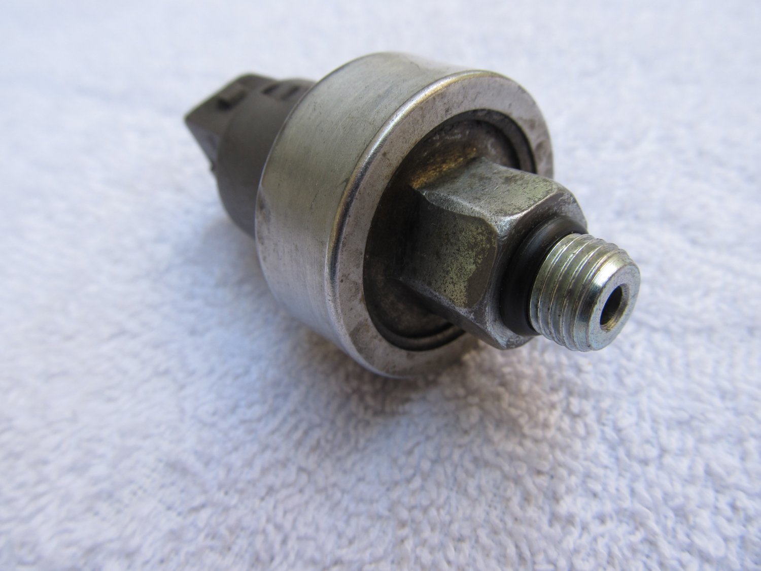 Ford Power Steering Pressure Sensor E57A3N824AA