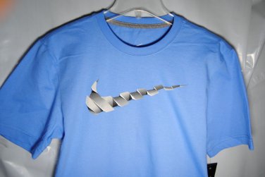 Nike Hazard Swoosh Logo Tee Shirt 100% Cotton Treasure Blue 634768-419 Metal