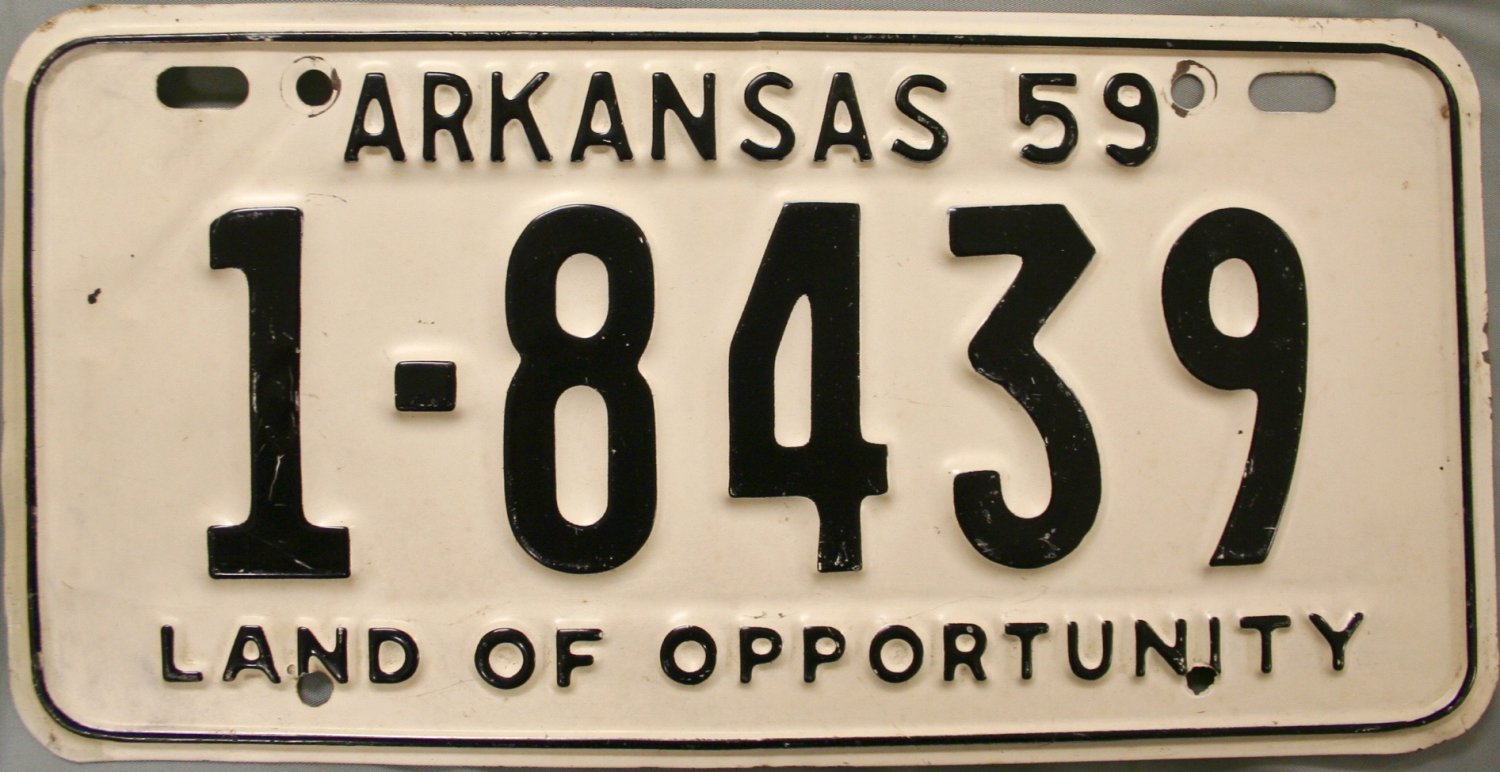 1959 Arkansas License Plate (1-8439)