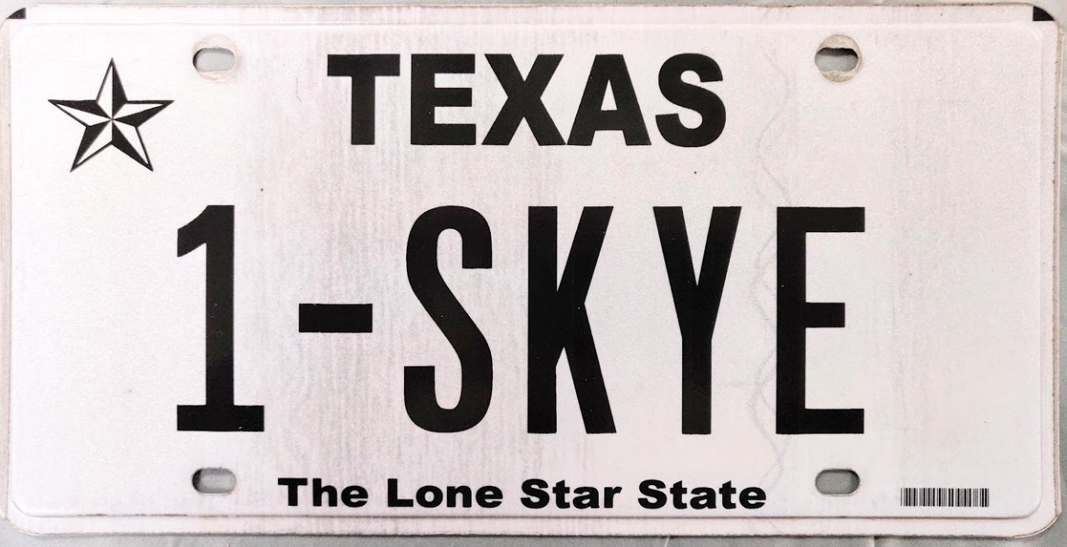 Texas Vanity License Plate (1SKYE)
