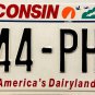 2016 Wisconsin License Plate (544-PHA)
