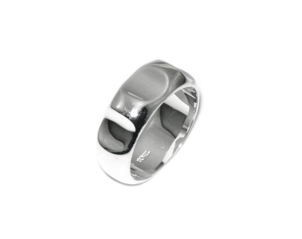 Beautiful Sterling new roughness ring