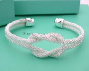 Beautiful Sterling new style tie a knot bracelet bangle