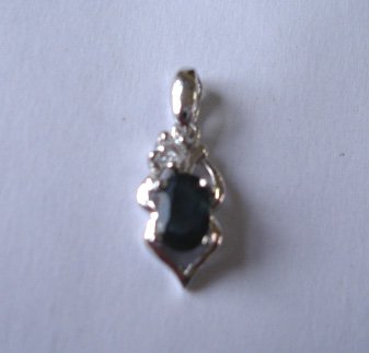 100% natural blue sapphire and sterling silver necklace penda