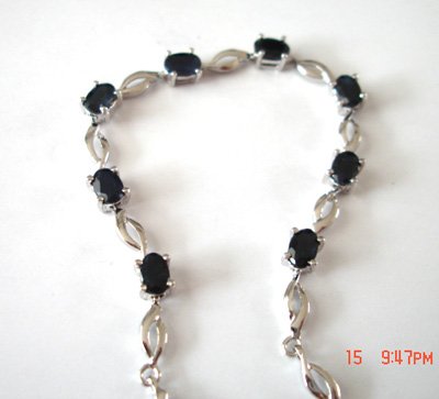100% natural blue sapphire and sterling silver bracelet