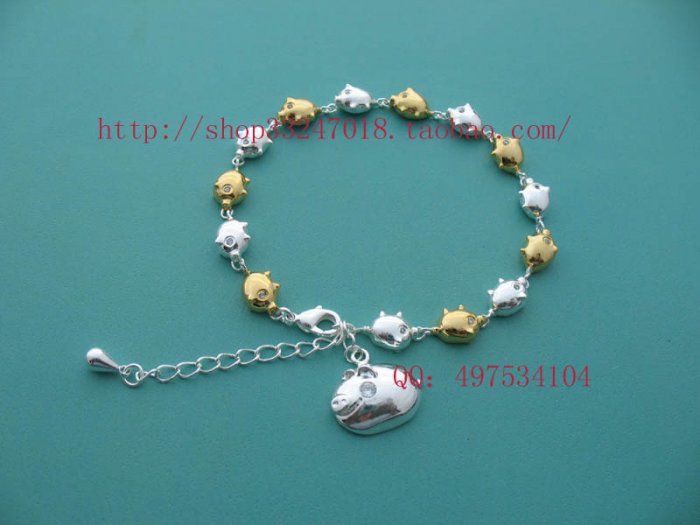 Beautiful 925 Sterling silver and lovely pig bracelet,new arrival!