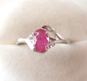 100% natural red ruby and sterling silver ring