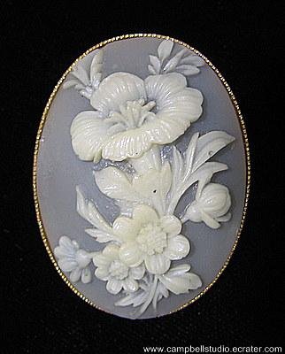 Floral Cameo Pin/Brooch Carved White/Grey GoldTone Near Mint