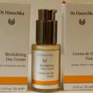 NEW Dr Hauschka Revitalizing Day Cream Activates & Hydrates Skin 1oz *Authentic*