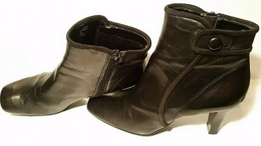 Liz Claiborne Graffiti Flex Black Nappa/Suede 8 Medium