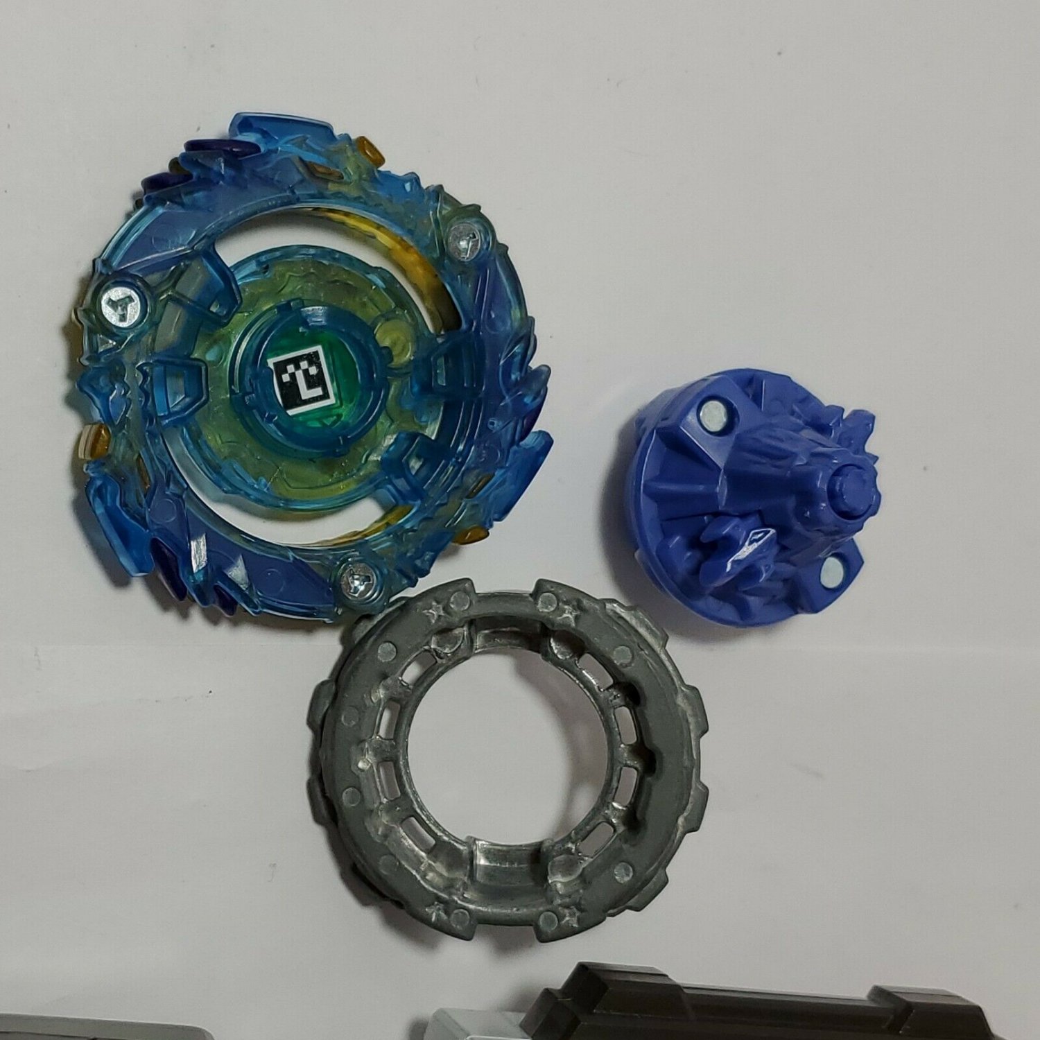 Beyblade BURST Drain Fafnir 8 Nothing B79 With L Launcher - yellow ...