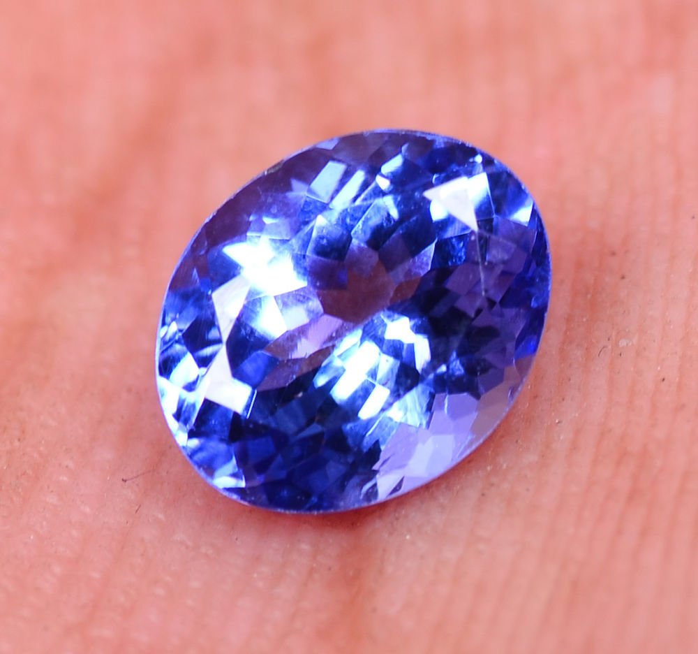 Wonderful 0.80 Ct Oval Shape Natural Tanzanite Violet Blue Certified HG 9369