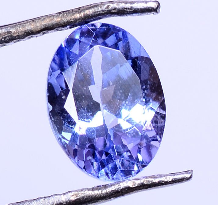 Beautiful 0.70 Ct Oval Shape Natural Tanzanite Violet Blue Certified HG 9368